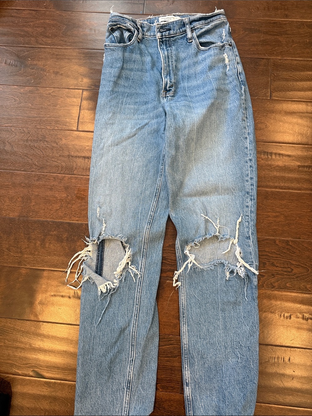 Abercrombie & Fitch Light Blue Distressed Knee Jeans